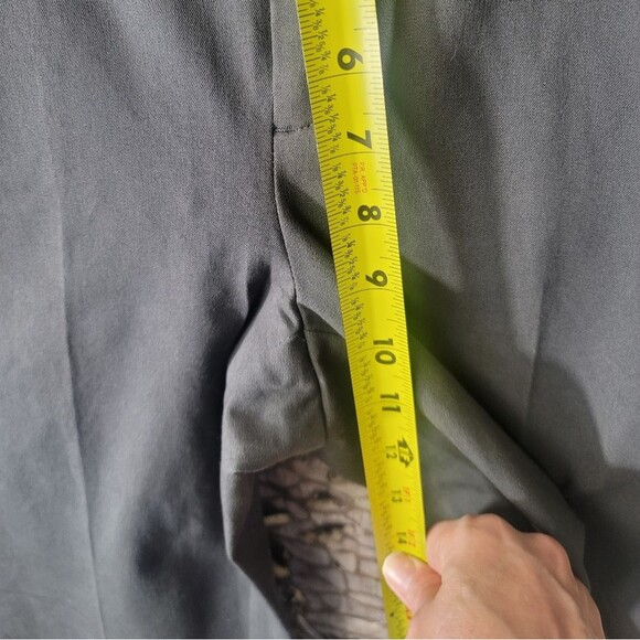 Eddie Bauer Womens Grey Curvy Fit Pants Size 8 Short - Picture 12 of 16